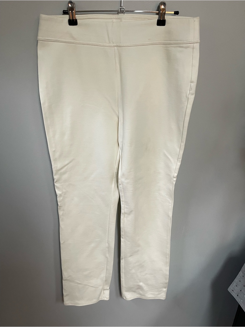 Soft Surroundings Ivory Pull-On Pants